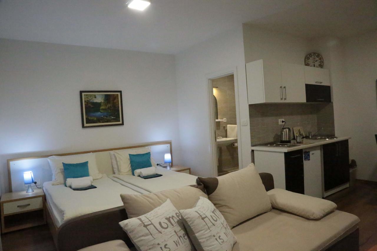 Sweet Dreams Studio Apartment Сараево Екстериор снимка