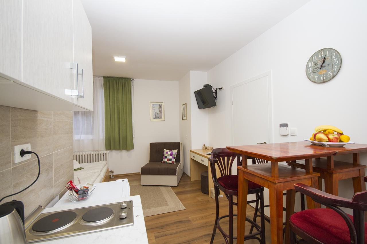 Sweet Dreams Studio Apartment Сараево Екстериор снимка