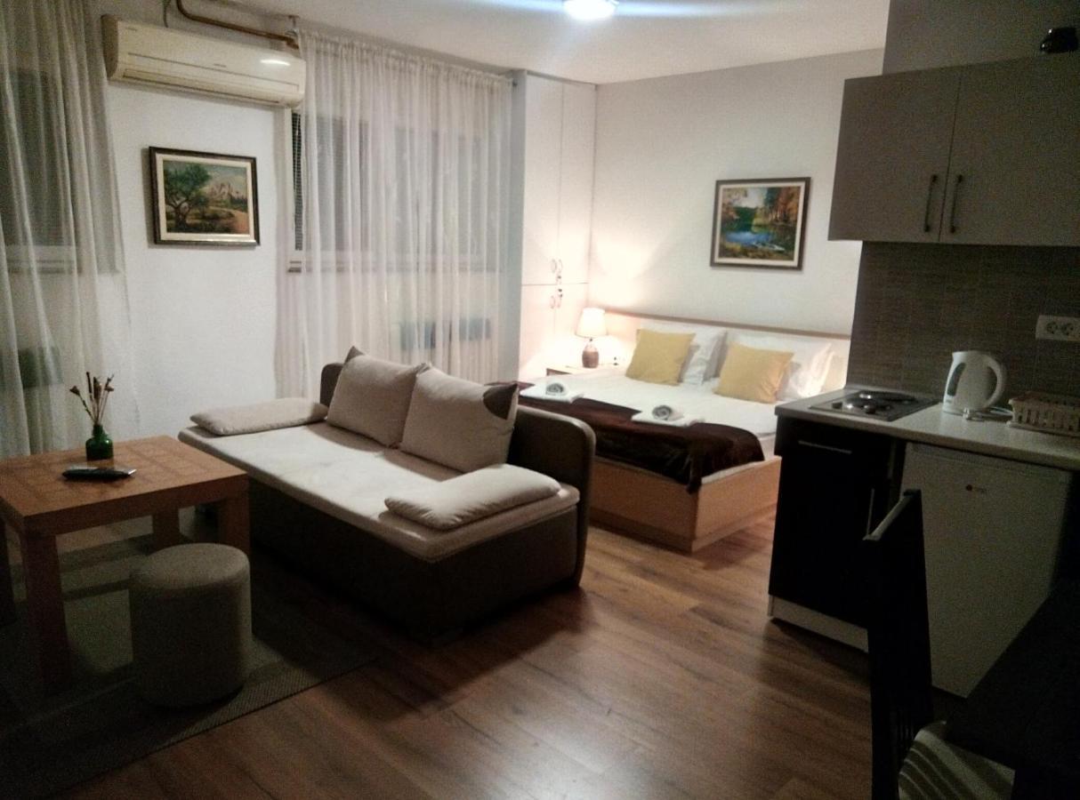 Sweet Dreams Studio Apartment Сараево Екстериор снимка