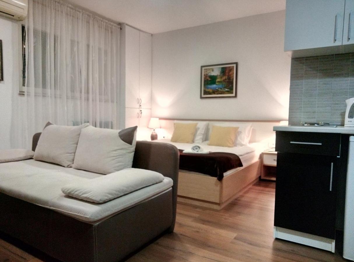 Sweet Dreams Studio Apartment Сараево Екстериор снимка